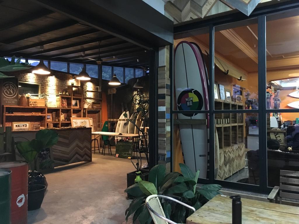 Donghe Surf Shop & Hostel מראה חיצוני תמונה